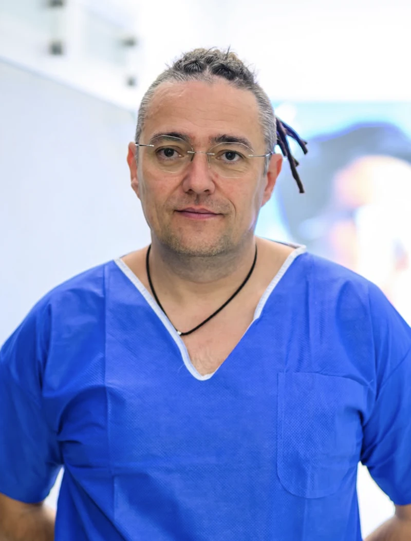 Dr. Constantin – Ovidiu Coravu