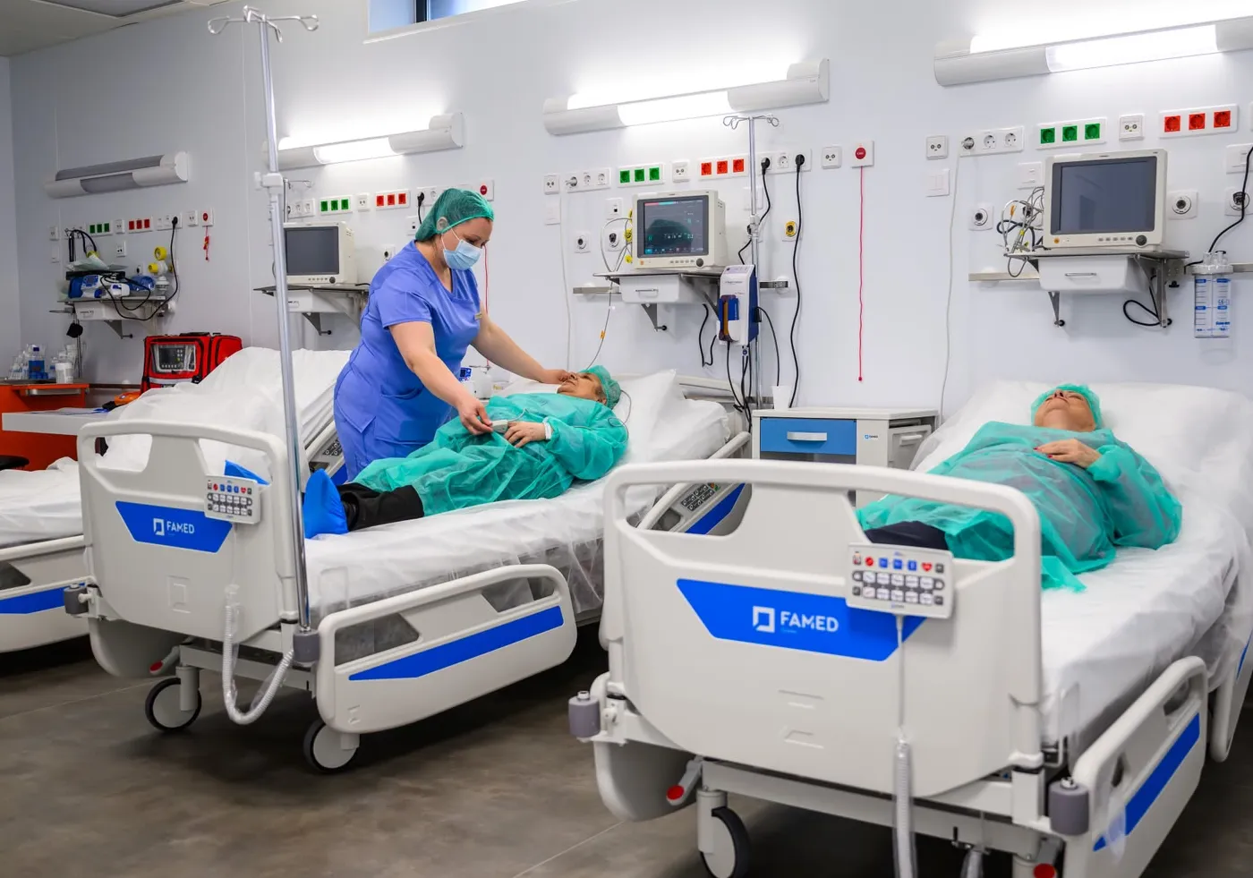 Operația de cataractă cu implant de cristalin artificial — Mrini Eye Hospital